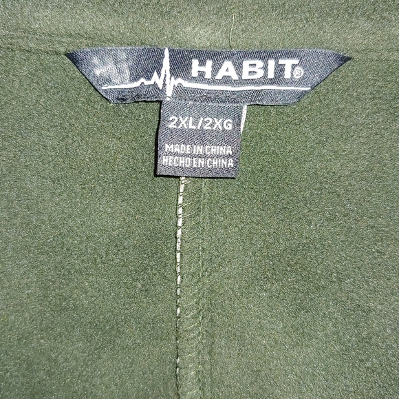 NWT🏷Cabela's Realtree Habit Softshell Jacket - Picture 3 of 7